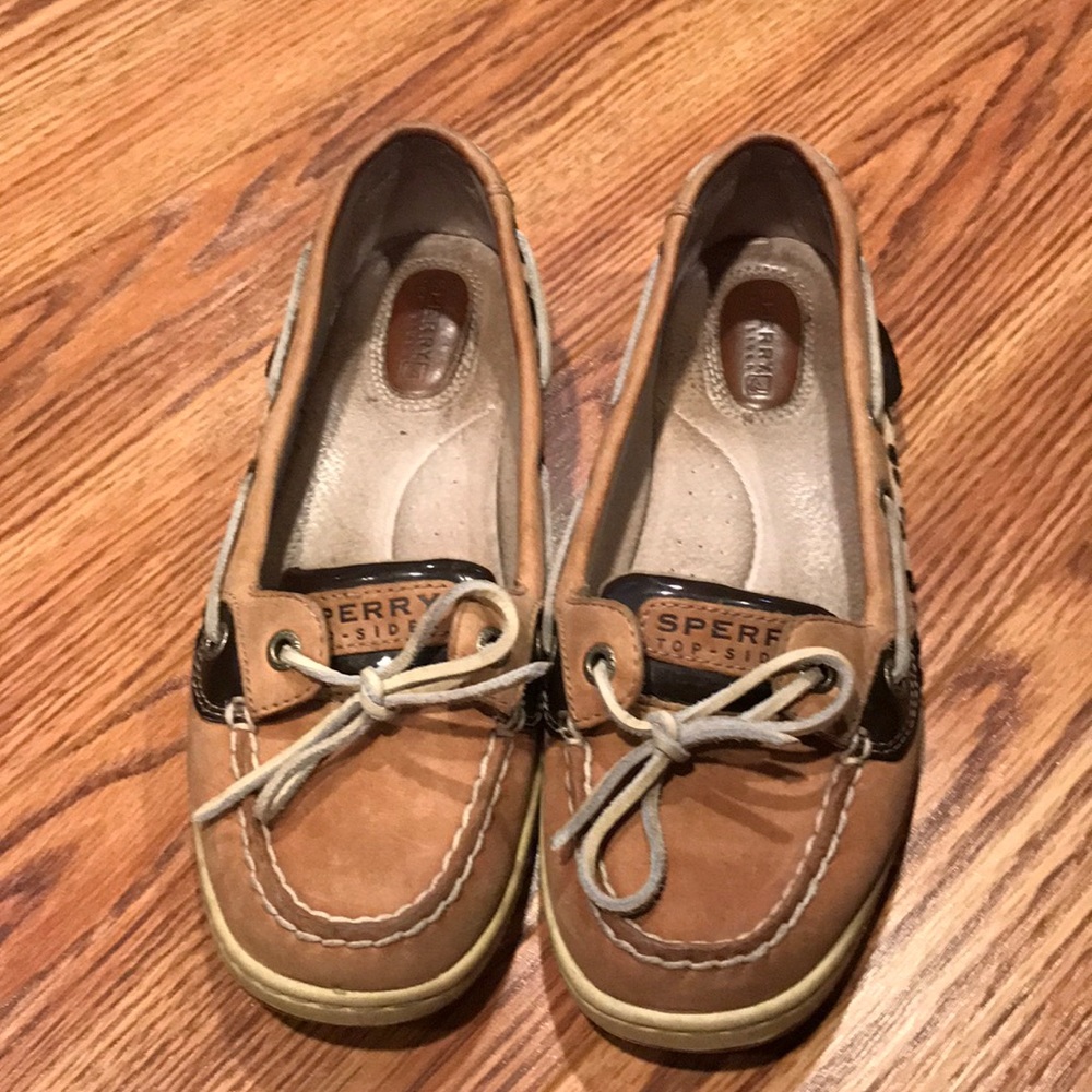 Sperry Topsider shoes